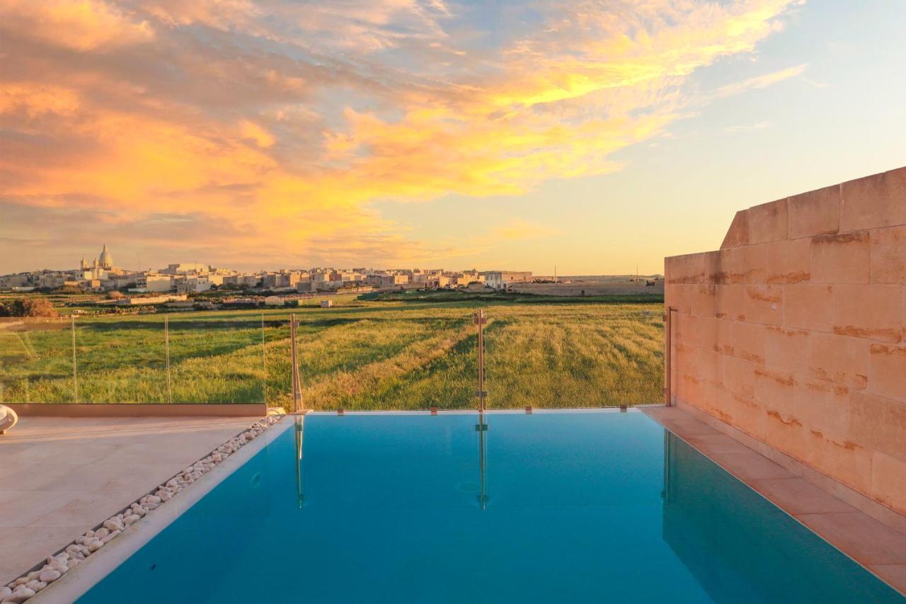 Inni Holiday Home With Infinity Pool Għarb Екстериор снимка